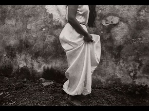 Cayó del Cielo, Chalma, México, 1989, Graciela Iturbide